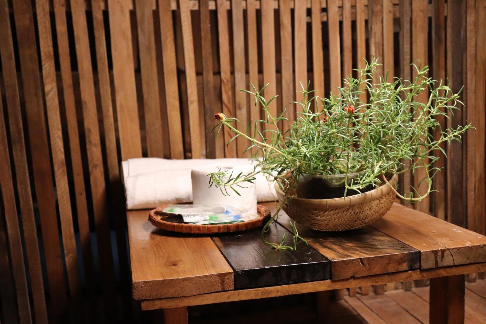 The Gk House Hostel, Ecolliving, Central City, Natural Wooden, Chill View Rooftop, Restaurant And Cocktail Bar Ciudad Ho Chi Minh  Exterior foto