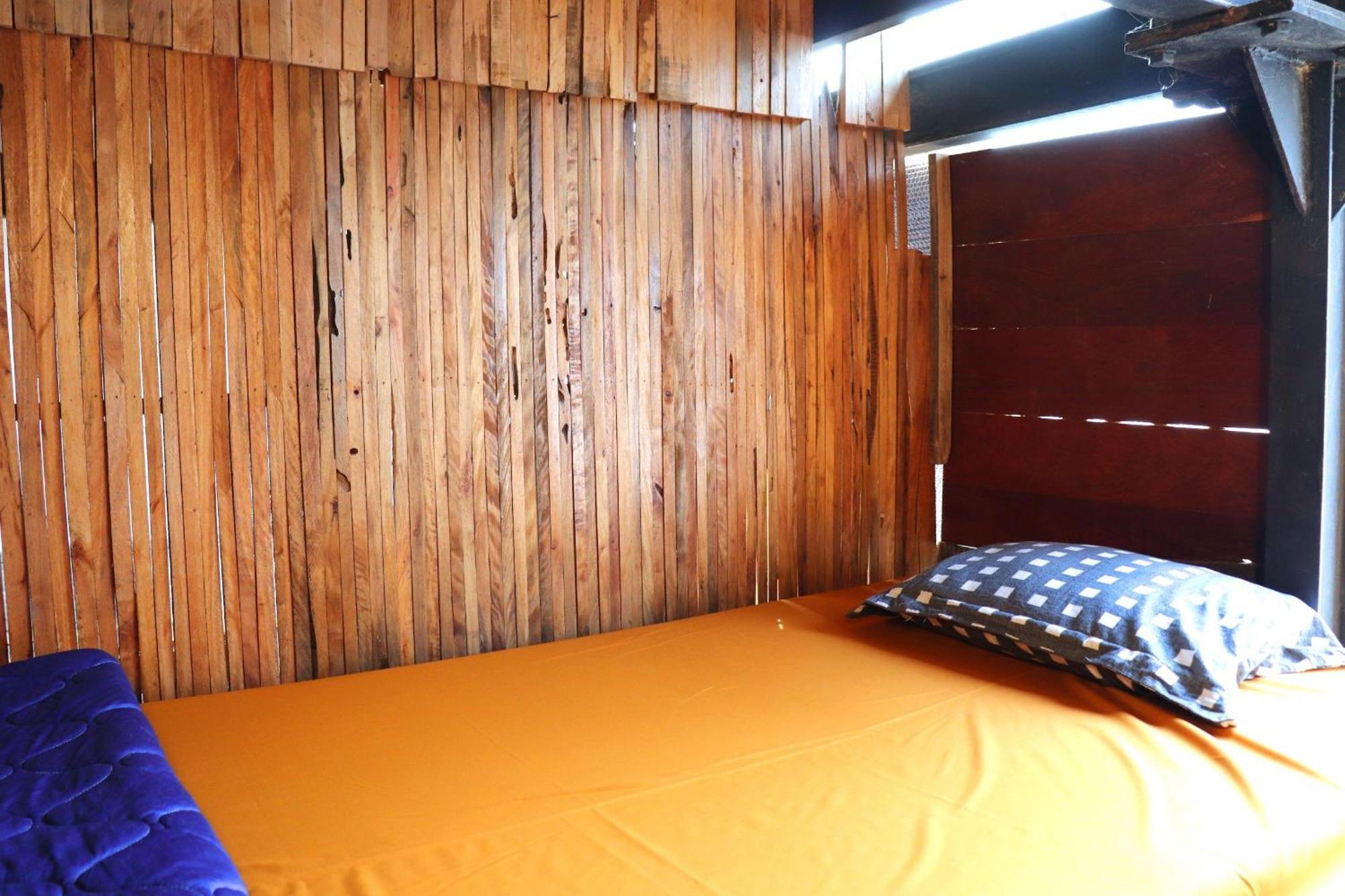 The Gk House Hostel, Ecolliving, Central City, Natural Wooden, Chill View Rooftop, Restaurant And Cocktail Bar Ciudad Ho Chi Minh  Exterior foto