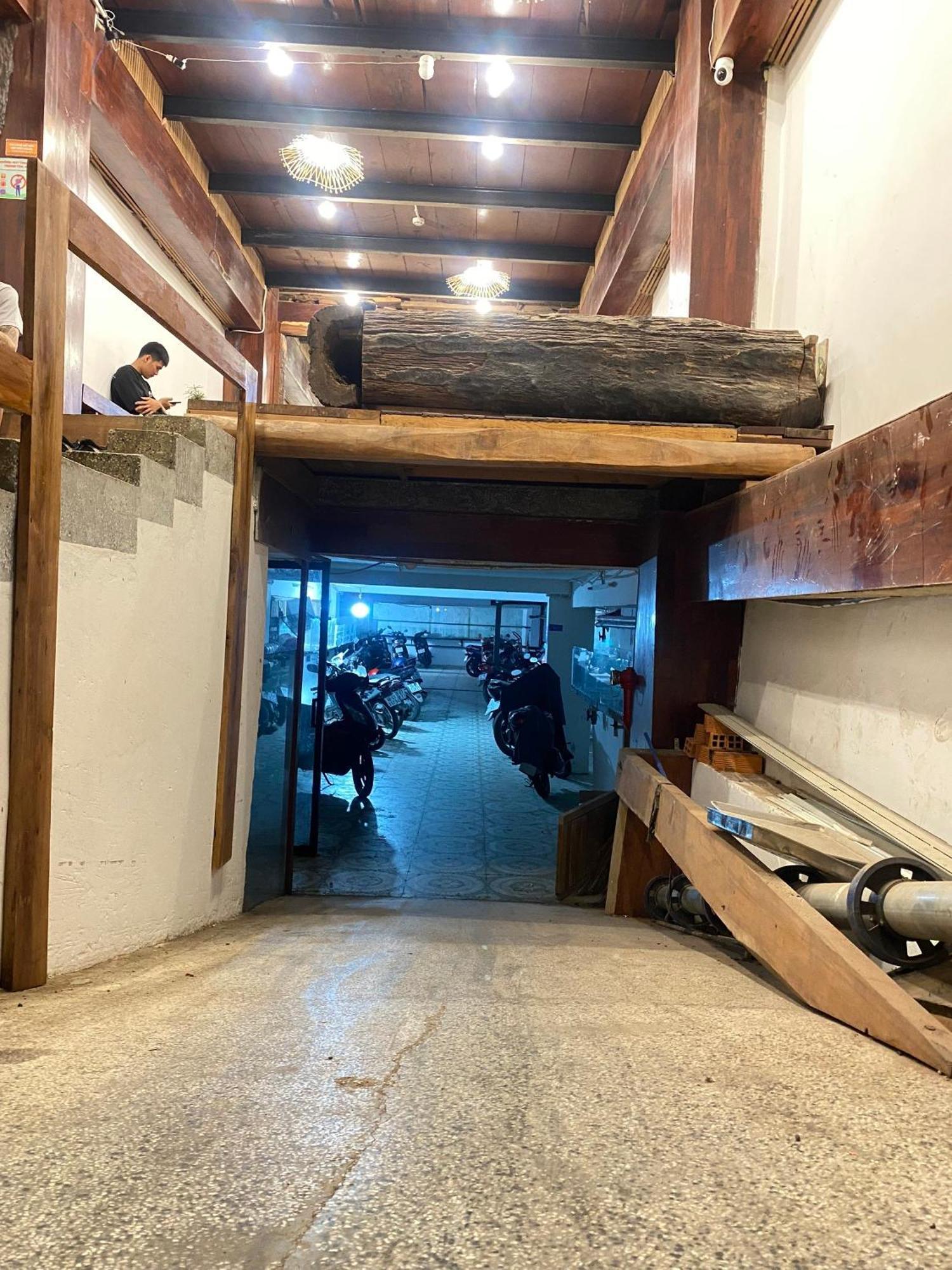 The Gk House Hostel, Ecolliving, Central City, Natural Wooden, Chill View Rooftop, Restaurant And Cocktail Bar Ciudad Ho Chi Minh  Exterior foto