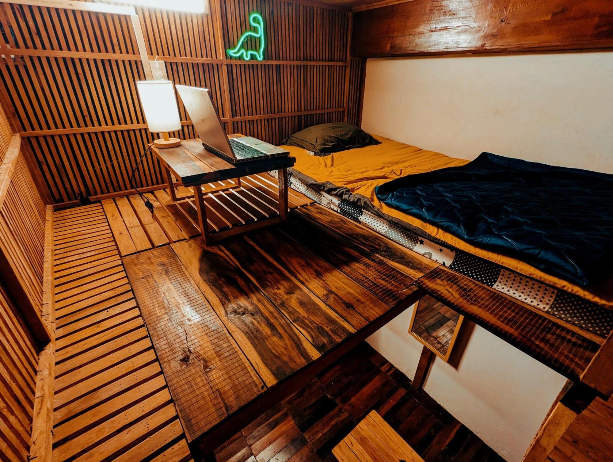 The Gk House Hostel, Ecolliving, Central City, Natural Wooden, Chill View Rooftop, Restaurant And Cocktail Bar Ciudad Ho Chi Minh  Exterior foto
