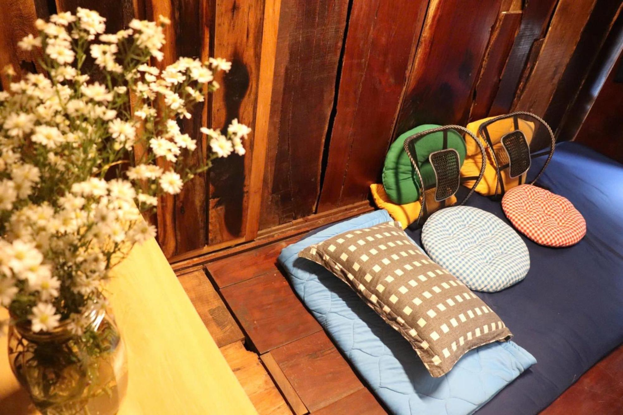 The Gk House Hostel, Ecolliving, Central City, Natural Wooden, Chill View Rooftop, Restaurant And Cocktail Bar Ciudad Ho Chi Minh  Exterior foto
